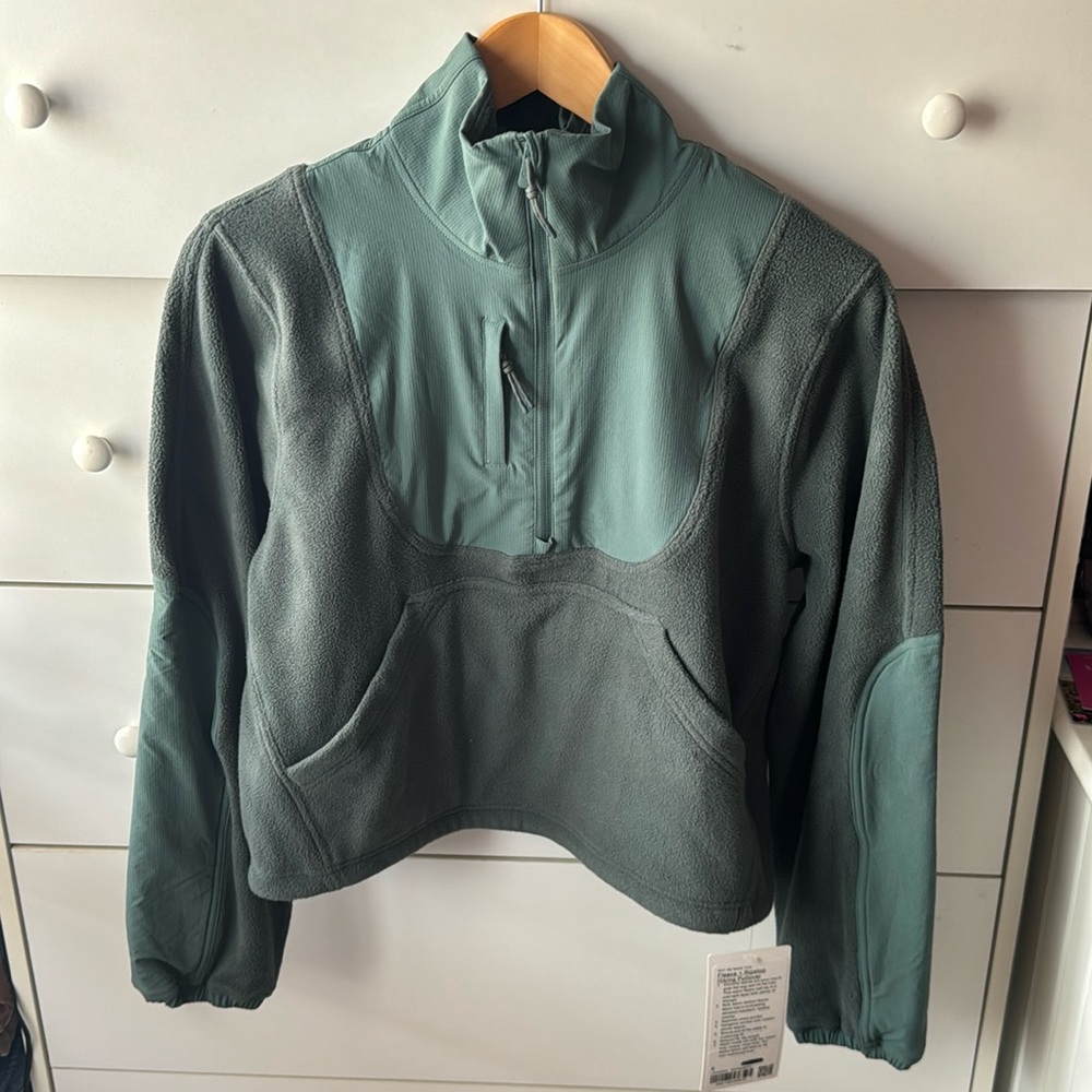 NWT LULULEMON FLEECE + RIPSTOP HIKING PULLOVER
